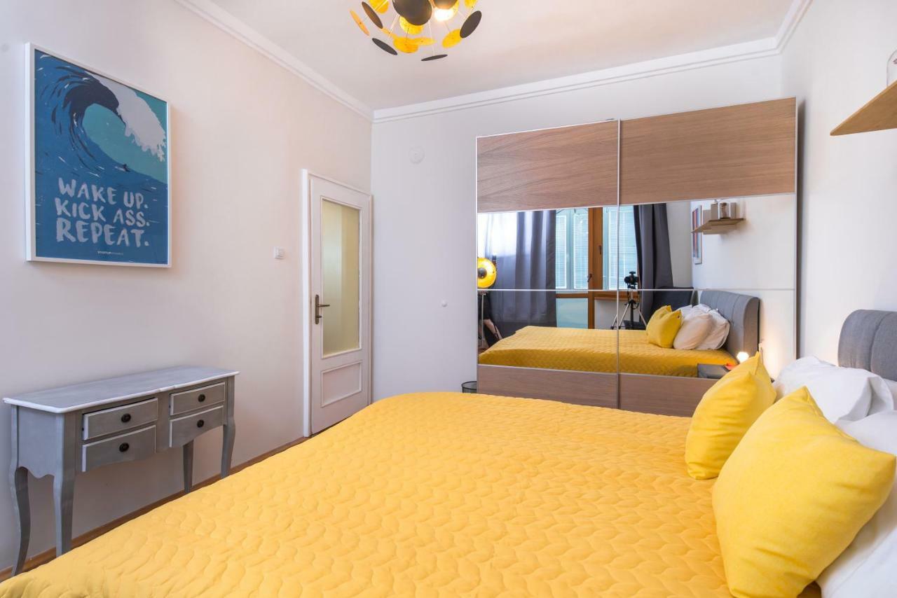 Designer & Luxurious, Business, One Bedroom Apartment In Top Central Sofia By Flat Mаnager Eksteriør bilde