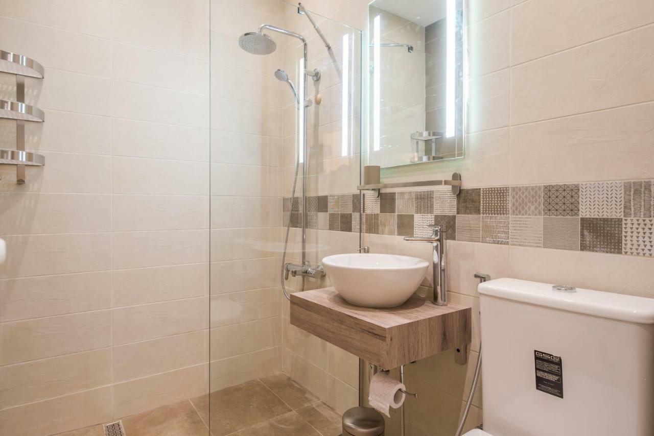 Designer & Luxurious, Business, One Bedroom Apartment In Top Central Sofia By Flat Mаnager Eksteriør bilde